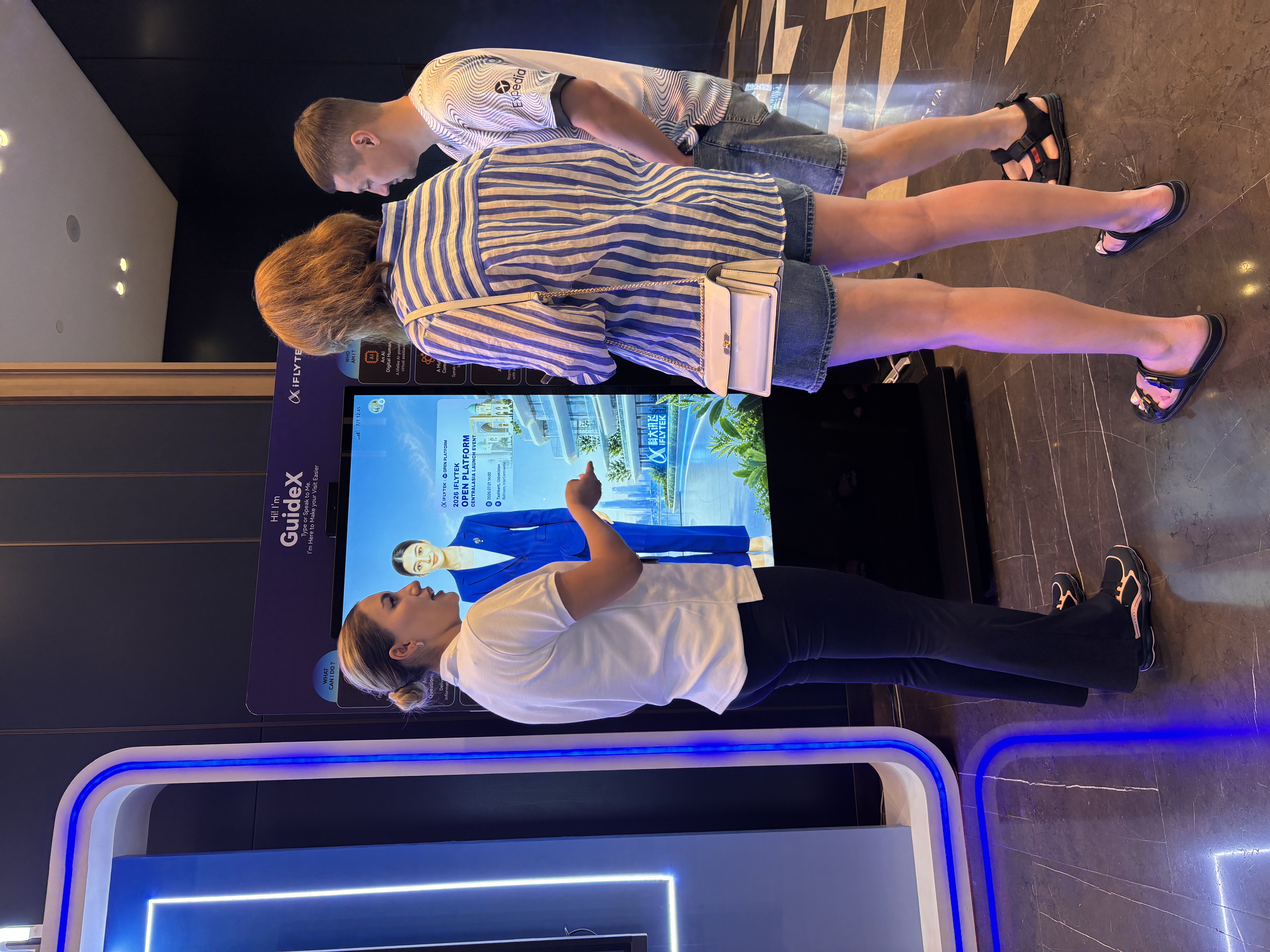 UZ10.jpg